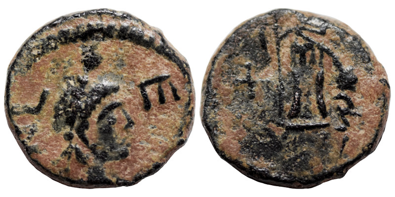 Leo I, 457-474. Nummus (bronze, 1.29 g, 11 mm). Constantinople (?). [D] N LE[O] ...