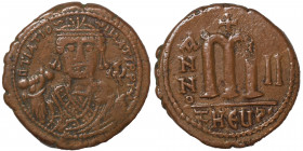 Maurice Tiberius, 582-602. Follis (bronze, 11.96 g, 30 mm), Theoupolis (Antioch), RY 2 = 583/4. ΠTIATIO INATI PP [...] Crowned bust of Maurice Tiberiu...
