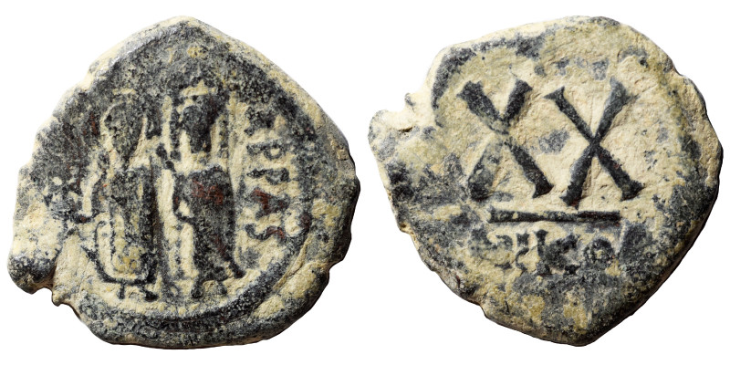 Phocas, with Leontia, 602-610. Half Follis (bronze, 6.22 g, 24 mm), Nicomedia. o...