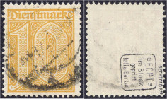 Deutschland
Deutsches Reich
10 Pf. Dienstmarke 1921, sauber gestempelt, tiefst geprüft Infla Berlin/Bechthold BPP. Mi. 600,-€.
gestempelt. Michel D...