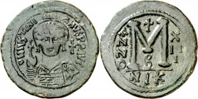 (539-540 d.C.). Justiniano I. Nicomedia. Follis. (Ratto 586) (S. 201). Pátina verde. Ex Áureo 01/07/1999, nº 119. 21,65 g. MBC.