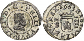 1663. Felipe IV. M (Madrid). S. 4 maravedís. (AC. 237). Pátina verde. Ex Áureo 26/01/2000, nº 827. 1,17 g. MBC+.