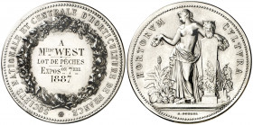 Francia. 1887. Société Nationale et Centrale d'Horticulture. Grabador: A. Borrel. En estuche original. Plata. 66,16 g. Ø51 mm. EBC.
