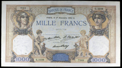 Francia. 1932. Banco de Francia. 1000 francos. (Pick 79b). 2 billetes con fechas distintas. Firmas: Roulleau, L. Platet y P. Strohl. MBC-.