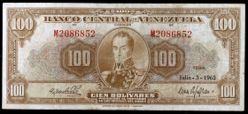 Venezuela. 1962. Banco Central. 100 bolívares. (Pick 34d). 3 de julio, Simón Bolívar. Serie M. BC+.