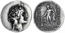 Thrakia
Thasos (Insel vor Thrakien)
Stadt
Tetradrachme 2. Jh. v. Chr. Dionysoskopf mit Weinkranz n.r./Herakles mit Keule und Löwenfell steht n.l. 1...