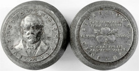 Medailleure
Goetz, Karl
Prägestempelpaar (Patrizen) zur Medaille 1928 auf den 30. Todestag Otto v. Bismarck. Brb. Bismarck v.v./Kleeblatt mit Eichen...