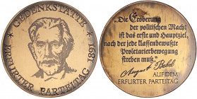 Personenmedaillen
Bebel, August, 1840-1913
Hohle Bronzemedaille o.J. Gedenkstätte Erfurter Parteitag 1891 (der SPD). 60 mm.
vorzüglich/Stempelglanz...