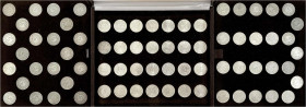 Kursmünzen
5 Deutsche Mark Silber 1951-1974
Komplettsammlung: 73 Stück 1951 bis 1974. Mit 1958 J (sehr schön). In Sammelschatulle.
sehr schön bis p...