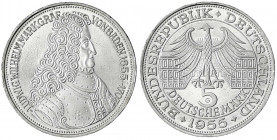 Gedenkmünzen
5 Deutsche Mark, Silber, 1952-1979
Markgraf von Baden 1955 G. vorzüglich/Stempelglanz. Jaeger 390.