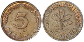 Bundesrepublik Deutschland
Materialprobe oder Rondenverwechslung: 5 Pfennig auf Kupfer-Schrötling, unplattiert (2 Pfennig) 1950 G. 3,25 g. (über 95 %...