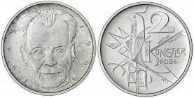 Bundesrepublik Deutschland
Probe v. Victor Huster zu 2 DM in Silber 1994. Willy Brandt. Glatter Rand mit Nummerierung 18/99. 25 mm, 10,39 g. Auflage ...