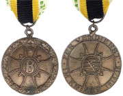 Deutschland
Deutsche Länder, bis 1918
Sachsen-Meiningen: Medaille für Verdienst im Kriege (verliehen 1915-17). Zink bronziert. Am Band.
sehr schön,...