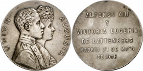 1906. Alfonso XIII. Madrid. Matrimonio de Alfonso XIII con doña Victoria Eugenia de Battenberg. Medalla. (RAH 757 var metal) (Ruiz Trapero 1219) (V. 8...