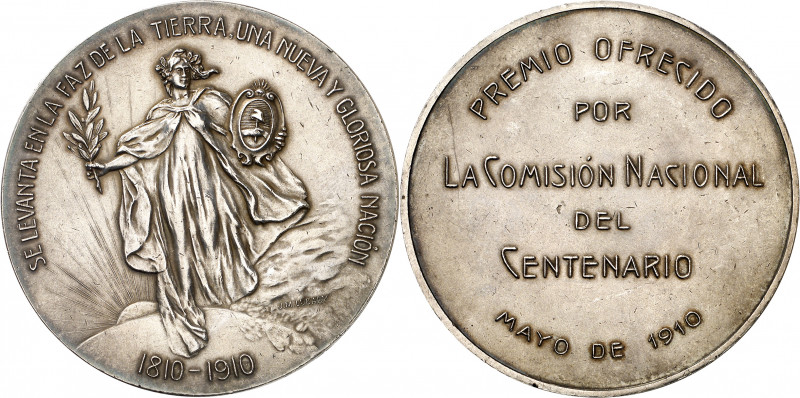 Argentina. 1910. La Comisión Nacional del Centenario. Premio al Mérito. Medalla....