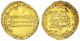 Abbasiden
Al Mansur, 754-775 (AH 136-157)
Dinar AH 153 = 770/771. Ohne Münzstättenangabe (Bagdad). 3,80 g.
sehr schön, beschnitten, min. Belag. Ber...