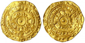 Fatimiden
Al Muizz, 952-976 (AH 341-365)
Dinar AH 361 = 972/973, Al Mansuriya. 3,77 g.
sehr schön, beschnitten. Album 697.1.