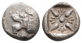 Greek
IONIA, Miletos (Circa Late 6th-early 5th century BC)
AR Diobol (10.1mm, 1.1g)
Obv: Forepart of lion right, head reverted.
Rev: Stellate pattern ...