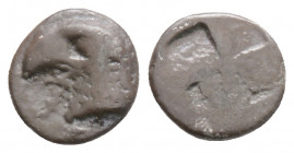 Greek
AEOLIS, Kyme (Circa 480-450 BC)
AR Hemiobol (7.7mm, 0.3g)
Obv: K Y. Head of eagle left.
Rev: Quadripartite incuse square.
SNG Copenhagen 31; Kle...