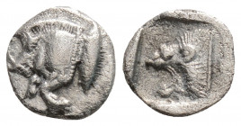 Greek
MYSIA, Kyzikos (Circa 450-400 BC)
AR Hemiobol (8.6mm, 0.4g)
Obv: Forepart of boar to left, tunny fish behind.
Rev: Head of roaring lion to left ...