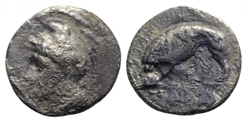 Northern Lucania, Velia, c. 334-300 BC. AR Didrachm (21mm, 6.35g, 12h). Helmeted...