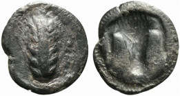Southern Lucania, Metapontion, c. 470-440 BC. AR Triobol (13mm, 0.92g, 6h). Barley ear. R/ Incuse bucranium. Noe 275ff.; HNItaly 1487. Good Fine