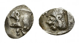 Mysia, Kyzikos, c. 450-400 BC. AR Obol (10,15 mm, 0,85 g). Forepart of boar l.; tunny to r. R/ Head of roaring lion l.; retrograde K to upper l; all w...
