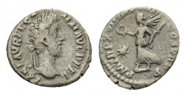 Commodus (AD 177-192). AR Denarius (16,11 mm, 2,50 g). Rome, AD 192. Laureate head r. R/ Victory advancing l., holding wreath and palm frond; in l. fi...