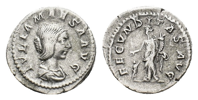 Julia Maesa (Augusta, 218-224/5). AR Denarius (19,18 mm, 2,80 g). Rome, 218-220....