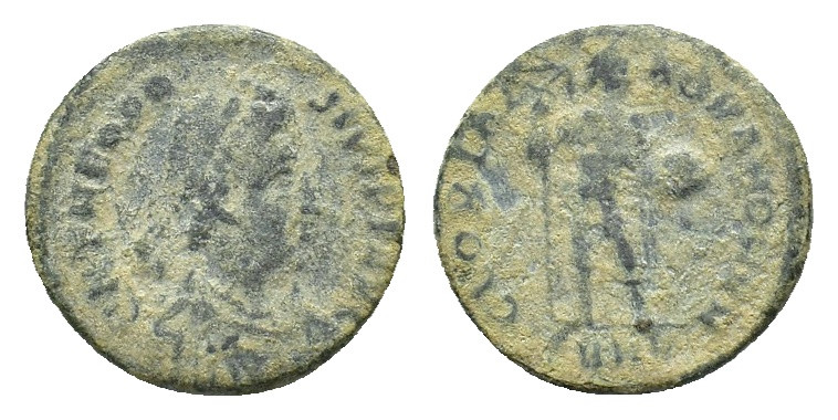 Theodosius I (379-395). Æ (19,23 mm, 4,15 g). Uncertain mint. Diademed, draped a...