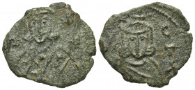 Leo V and Constantine (813-820). Æ 40 Nummi (19mm, 1.97g, 6h). Syracuse. Crowned bust of Leo facing, wearing loros, holding cross potent. R/ Crowned a...