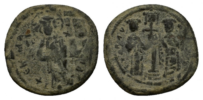 Constantine X and Eudocia (1059-1067). Æ 40 Nummi (27,02 mm, 6,12 g). Constantin...