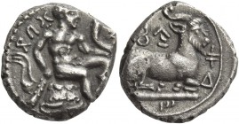 Evagoras I, 411 – 373. 1/3 siglos circa 411-373 BC, AR 3.09 g. eu wa go ro in Cypriot characters Heracles seated on rock, on which is spread lion’s sk...