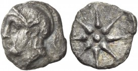 Evagoras II, 361-351. 1/12 siglos circa 361-351 BC, AR 0.41 g. Head of Athena l., wearing Attic helmet. Rev. Eight-rayed star. Traité II 1173, pl. CXX...