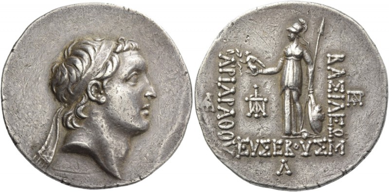 Ariarathes V, 163 – 130 BC. Tetradrachm, Eusebeia-Mazaca 133, AR 16.76 g. Diadem...
