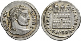 Severus II caesar, 305 – 306. Argenteus, Serdica 305-306, AR 3.33 g. SEVERV – S NOB C Laureate head r. Rev. VIRTVS – MILITVM Camp gate with three turr...