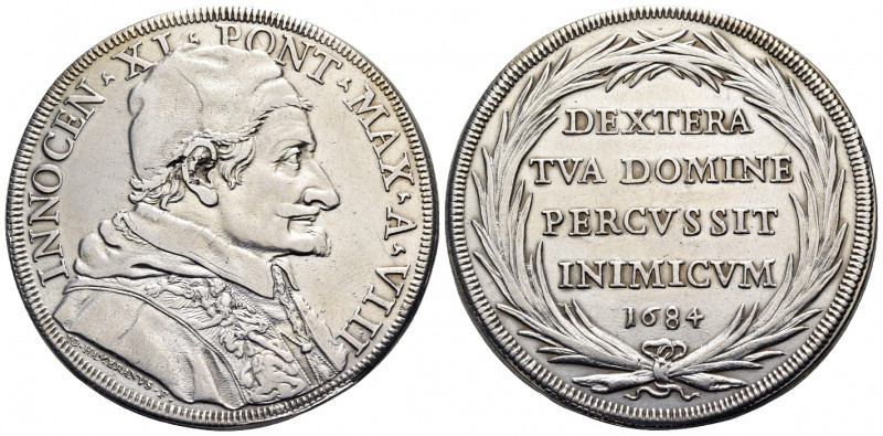 ITALY. Papal States. Innocent XI (Benedetto Odescalchi), 1676-1689. Piastra (Sil...