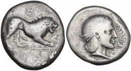 Greek Italy. Northern Lucania, Velia. AR Didrachm, c. 400-340 BC. Obv. Lion crouching right, mouth open and tail between legs; above, retrograde B. Re...