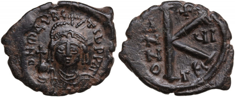 Maurice Tiberius (582-602). AE Half Follis. Thessalonica mint. Dated RY 6 (587/8...