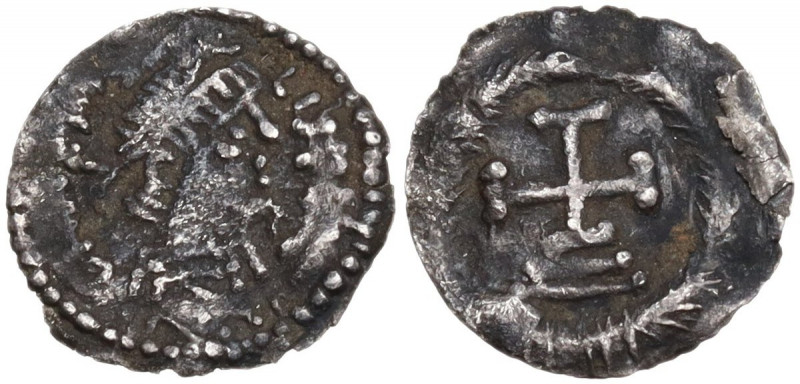 Heraclius (610-641). AR 1/8 Siliqua. Ravenna mint. Obv. Diademed, draped, and cu...