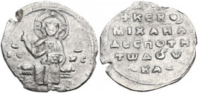 Michael VII Ducas (1071-1078). AR 2/3 Miliaresion. Constantinople mint. Obv. Christ Pantokrator enthroned facing. Rev. – . –/ + KЄ R Θ/ MIXAHΛ/ ΔЄCΠOT...