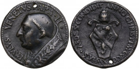 Paolo II (1464-1471), Pietro Barbo. Medaglia. D/ PAVLVS VENETVS PONT MAX. busto del pontefice a testa nuda e con piviale a sinistra. Contorno perlinat...