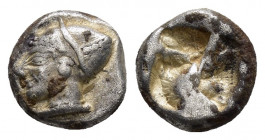 IONIA. Phokaia.(Circa 521-478 BC). Diobol.

Obv : Archaic head of Athena left.

Rev : Quadripartite incuse punch.
SNG Kayhan 522.

Condition : Fine.

...