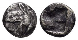 IONIA.Phokaia.(Circa 530-510 BC).Obol.

Obv : Head of griffin left.

Rev : Quadripartite incuse square.

Rev : Good very fine. 

Condition :

Weight :...