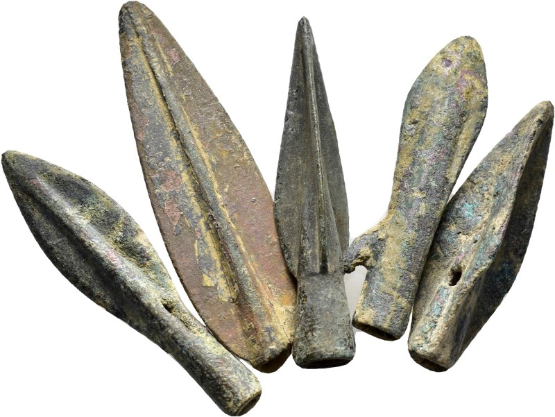 ANCIENT ROMAN BRONZE ARROW HEADS.(Circa 2th Century).Ae.