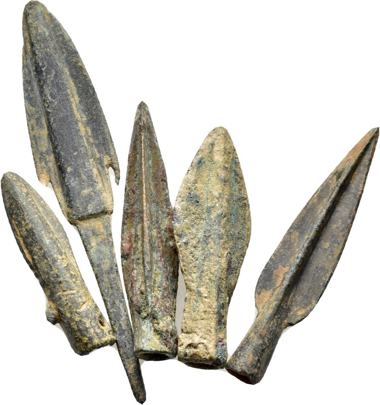 ANCIENT ROMAN BRONZE ARROW HEADS.(Circa 2th Century).Ae.