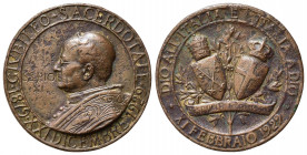 MEDAGLIE PAPALI- PIO XII. Medaglia Giubileo sacerdotale, bronzo, diametro 3,1 cm, MB, priva di anello portativo. Peso gr. 10,6.