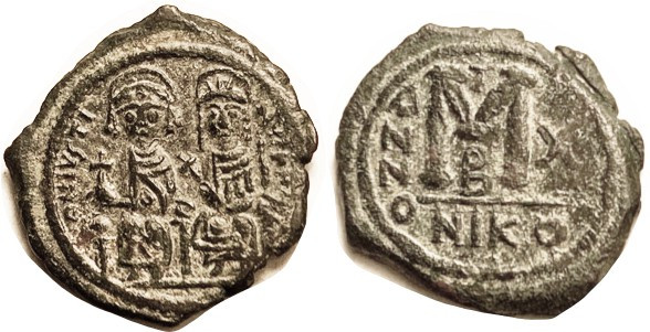 JUSTIN II, Follis, S369, NIKO-X-B, EF/VF, obv sl off-ctr on somewhat ragged flan...