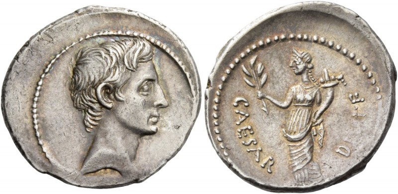 Octavian, 32 – 27. Denarius, Brundisium or Roma 32-29 BC, AR 3.97 g. Bare head r...