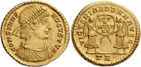 Constans augustus, 337 – 340. Solidus, Treveri circa 345, AV 4.44 g. CONSTANS – AVGVSTVS Pearl-diademed, draped and cuirassed bust r. Rev. VICTORIAE D...